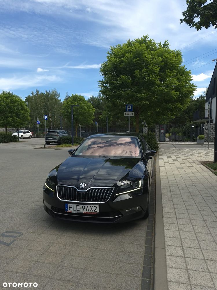 Skoda Superb 2.0 TDI Active DSG - 1