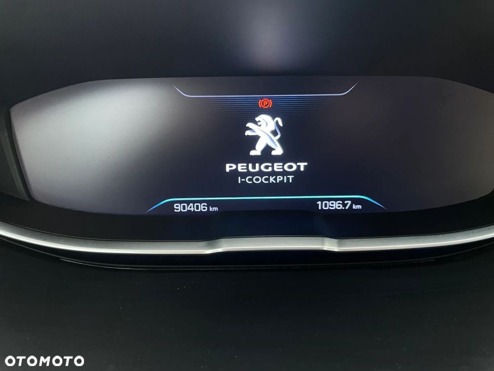 Peugeot 3008 1.2 PureTech GPF Active S&S - 14