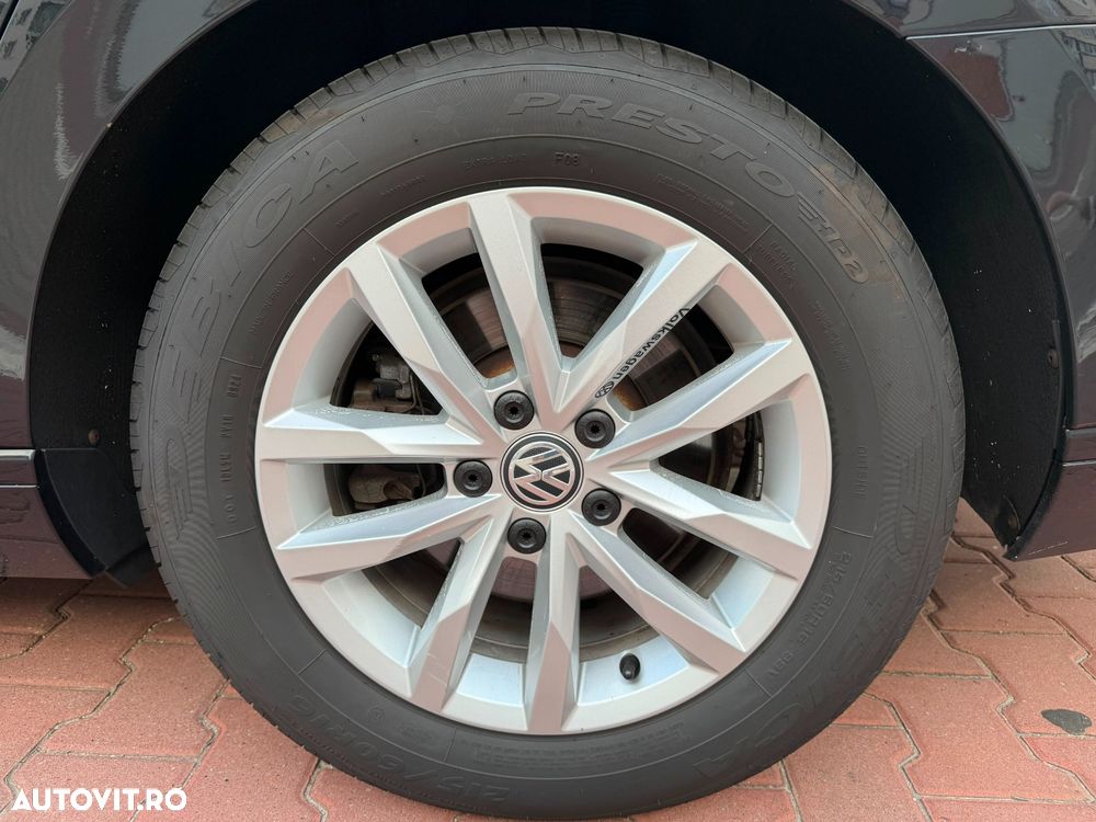 VOLKSWAGEN Passat 2015 — imagine 11