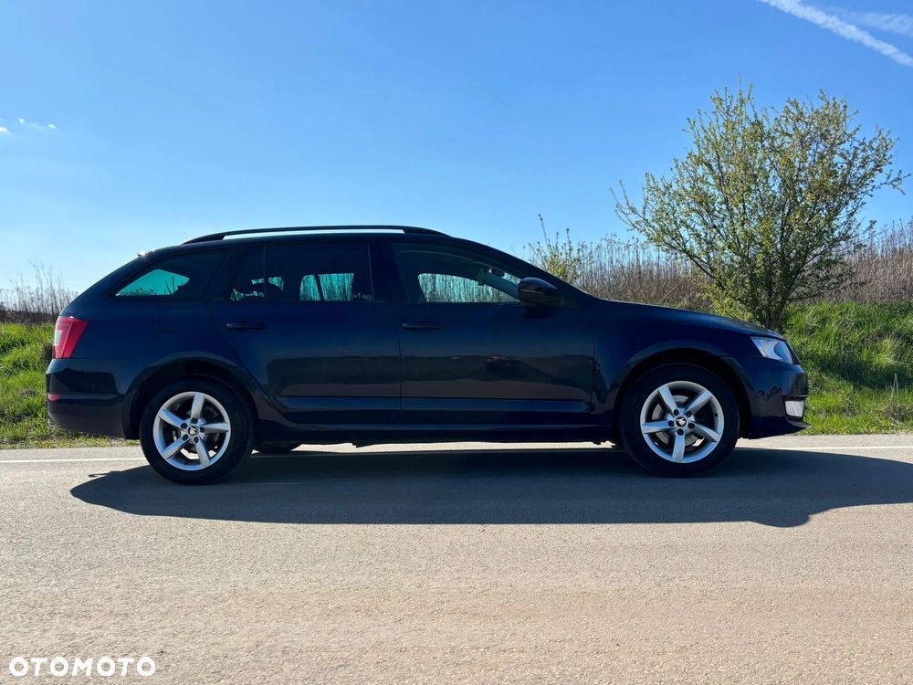 Skoda Octavia 1.6 TDI Ambition DSG - 6