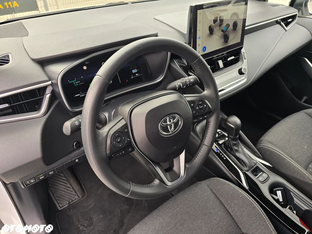 Toyota Corolla 1.8 Hybrid Comfort - 29