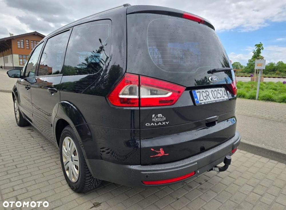 Ford Galaxy - 4