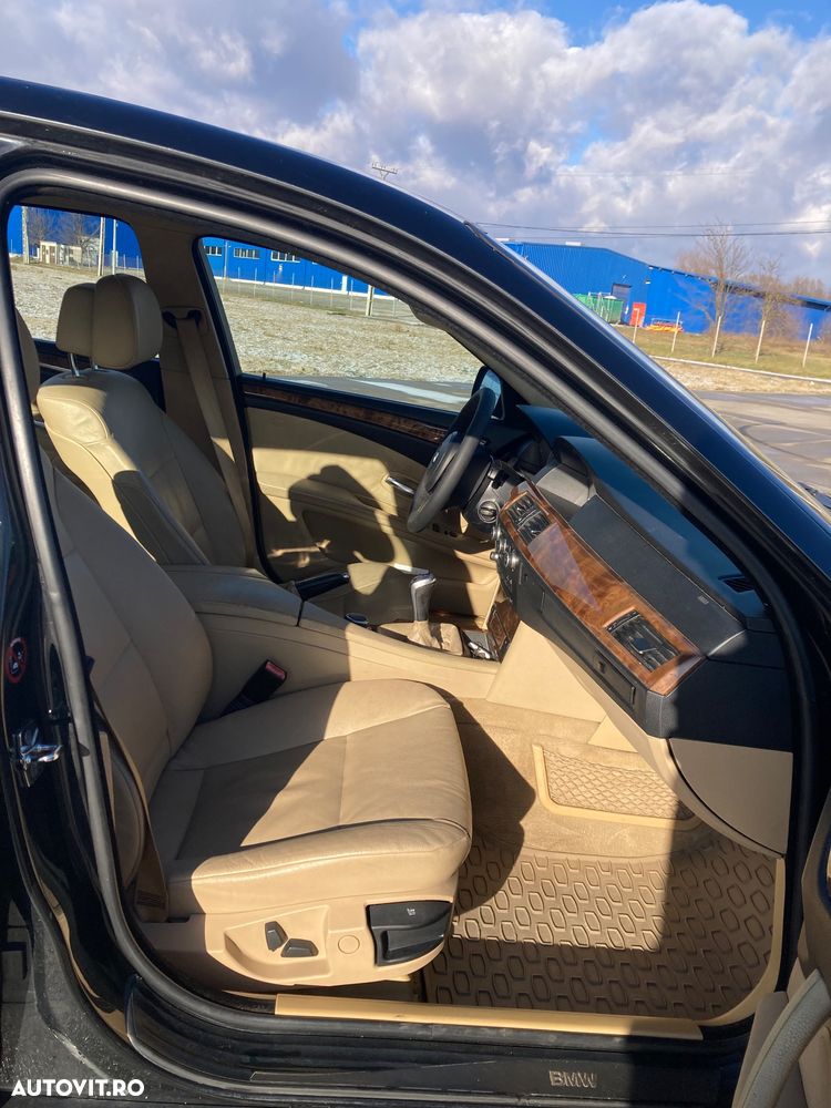 BMW Seria 5 520d - 7