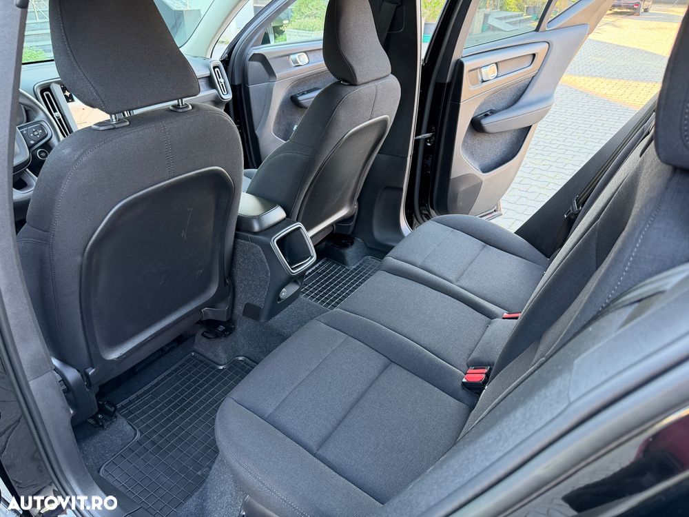 Volvo XC 40 - 28