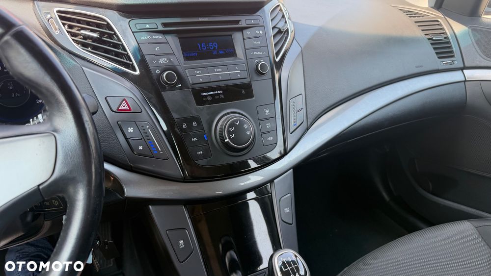 Hyundai i40 1.7 CRDi Premium - 24