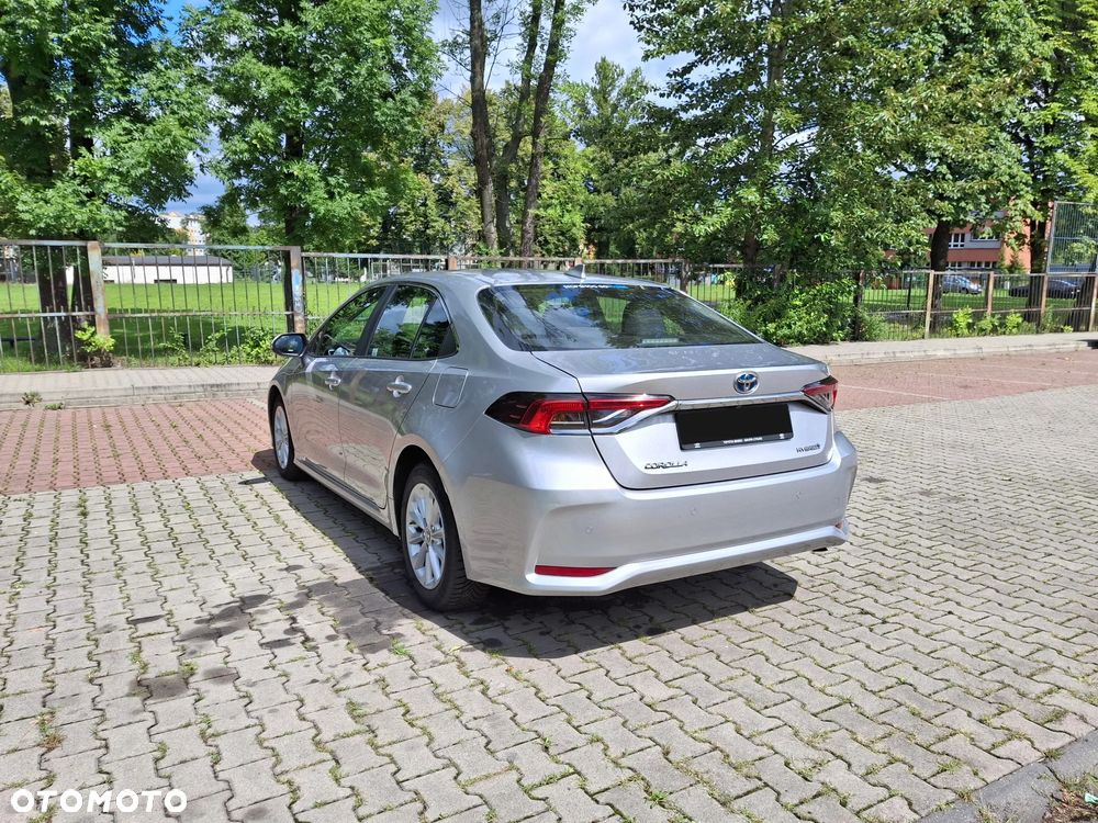 Toyota Corolla 1.8 Hybrid Comfort - 3