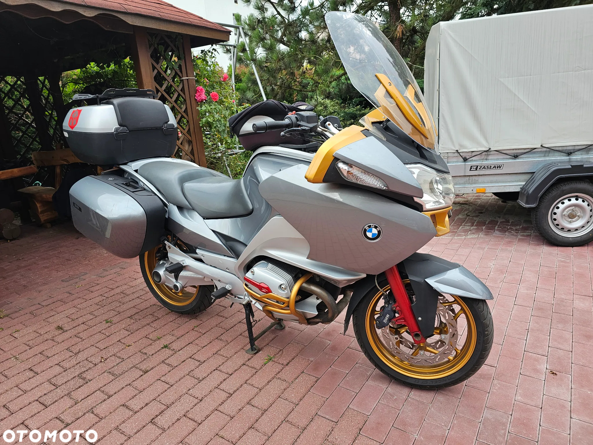 BMW RT - 12