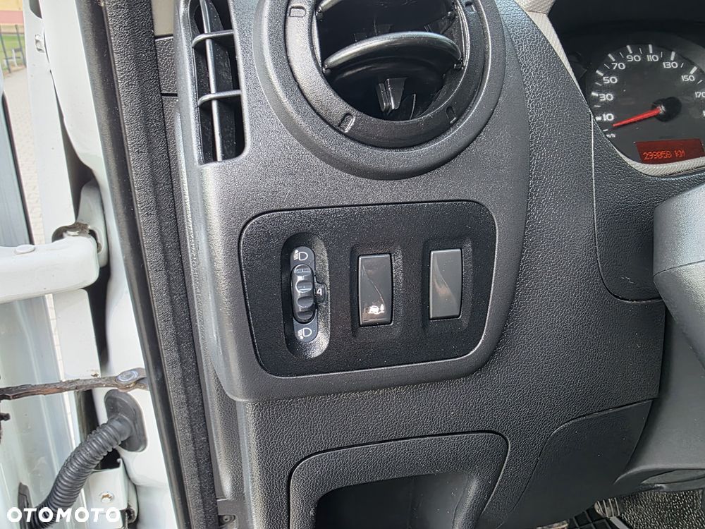 Renault Master - 22