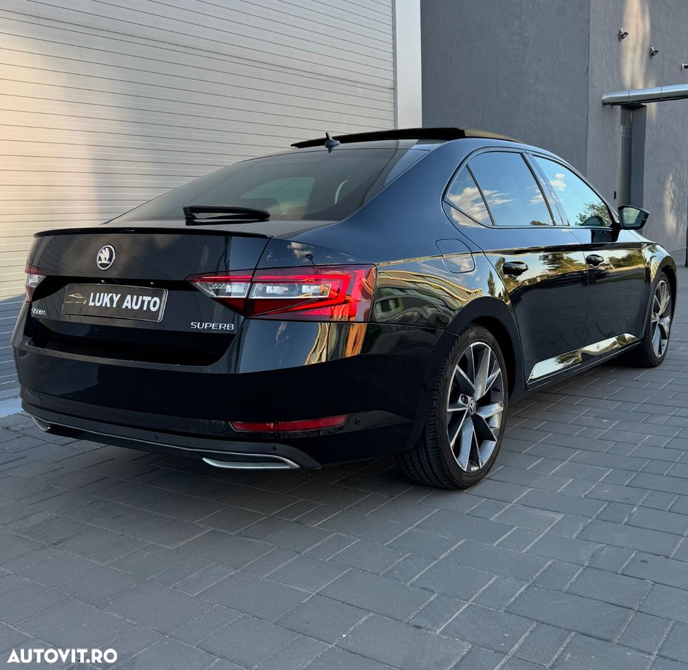 Skoda Superb 2.0 TDI DSG Sportline - 4