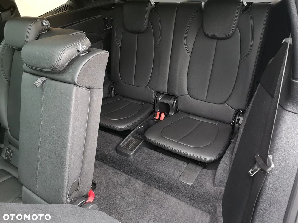 BMW Seria 2 218d GT M Sport - 28
