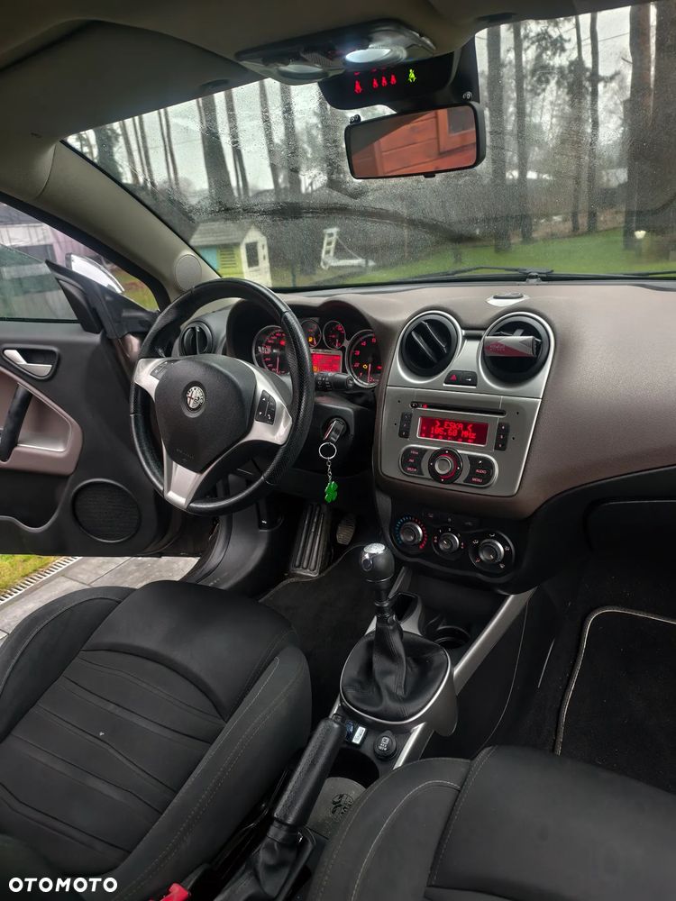 Alfa Romeo Mito - 18