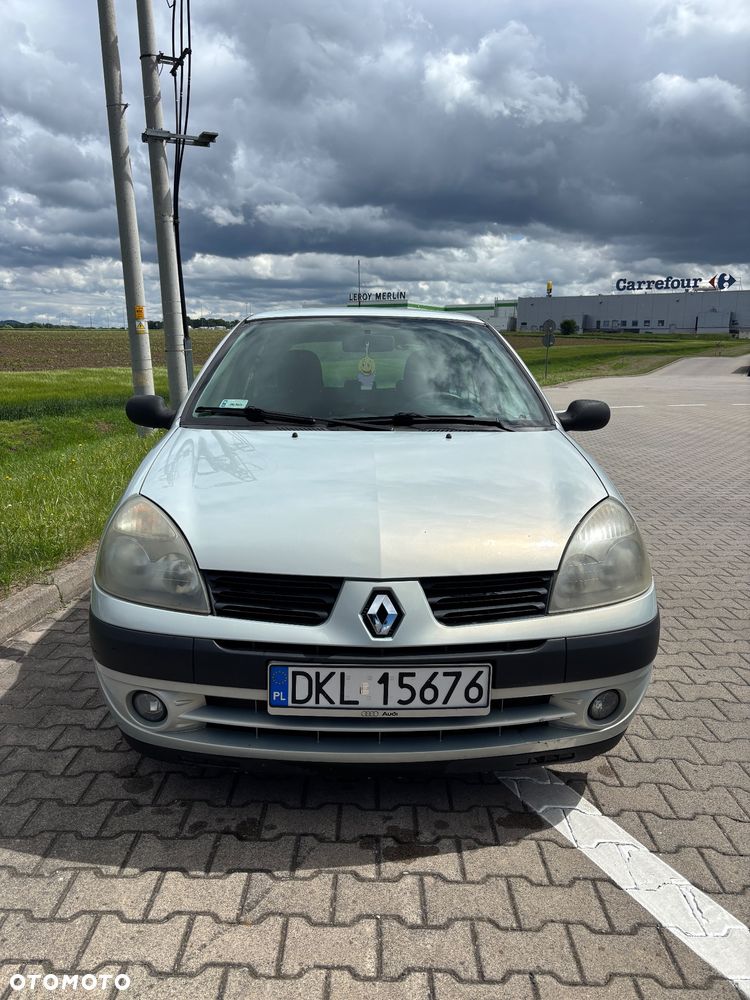 Renault Clio 1.2 16V Emotion - 15
