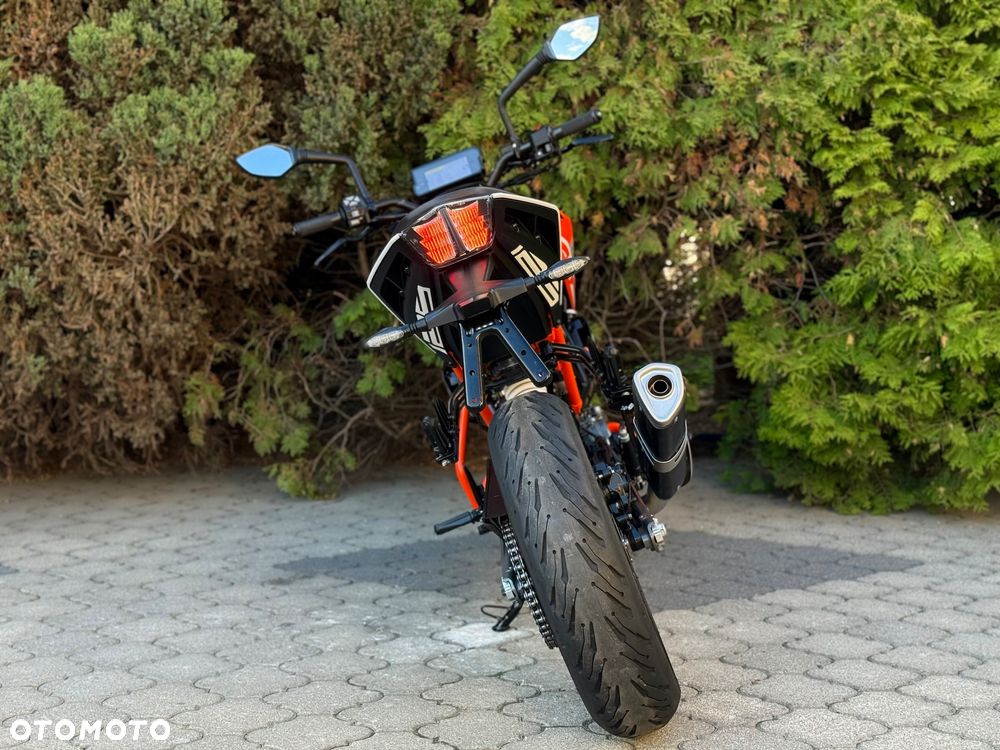 KTM Duke - 4