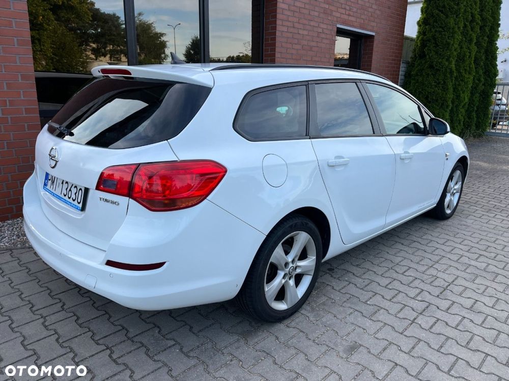 Opel Astra - 4