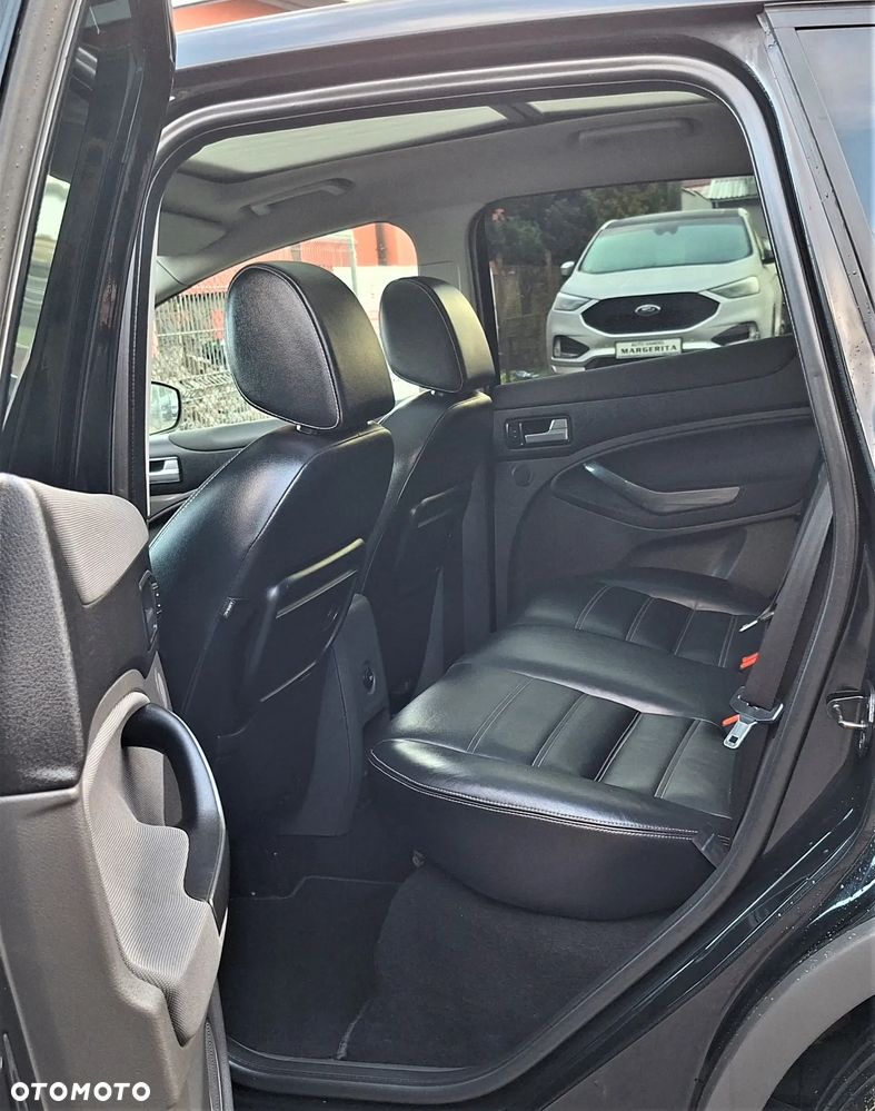 Ford Kuga 2.0 TDCi 4x4 Titanium - 17