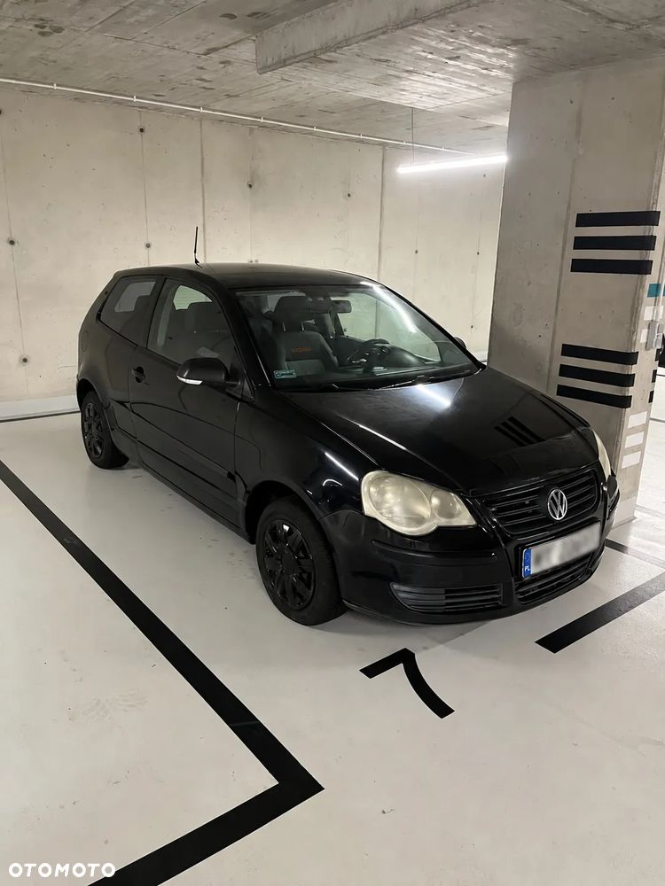 Volkswagen Polo 2006 photo 2