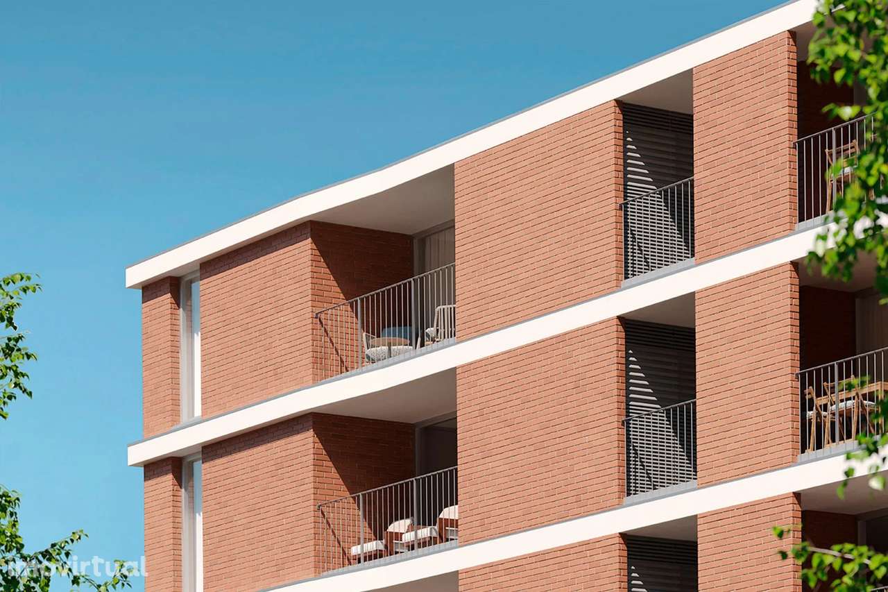 Apartamento T4 em Condomínio Privado - Grande imagem: 2/26