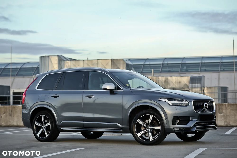 Volvo XC 90 D5 AWD R-Design 7os - 4