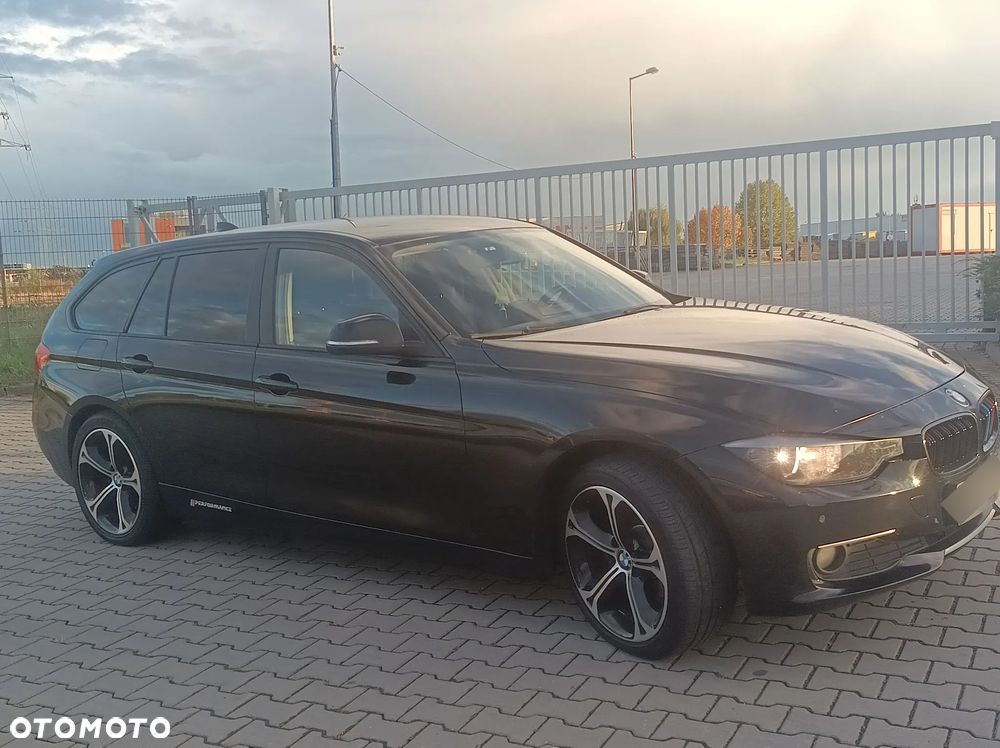 BMW Seria 3 2013 photo 3