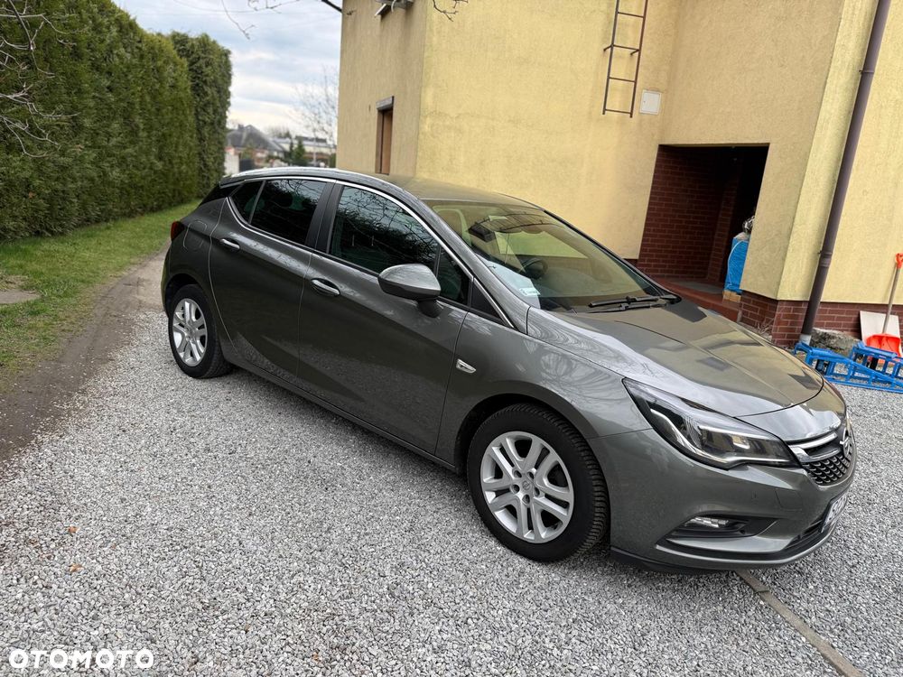 Opel Astra 1.4 T Enjoy - 10