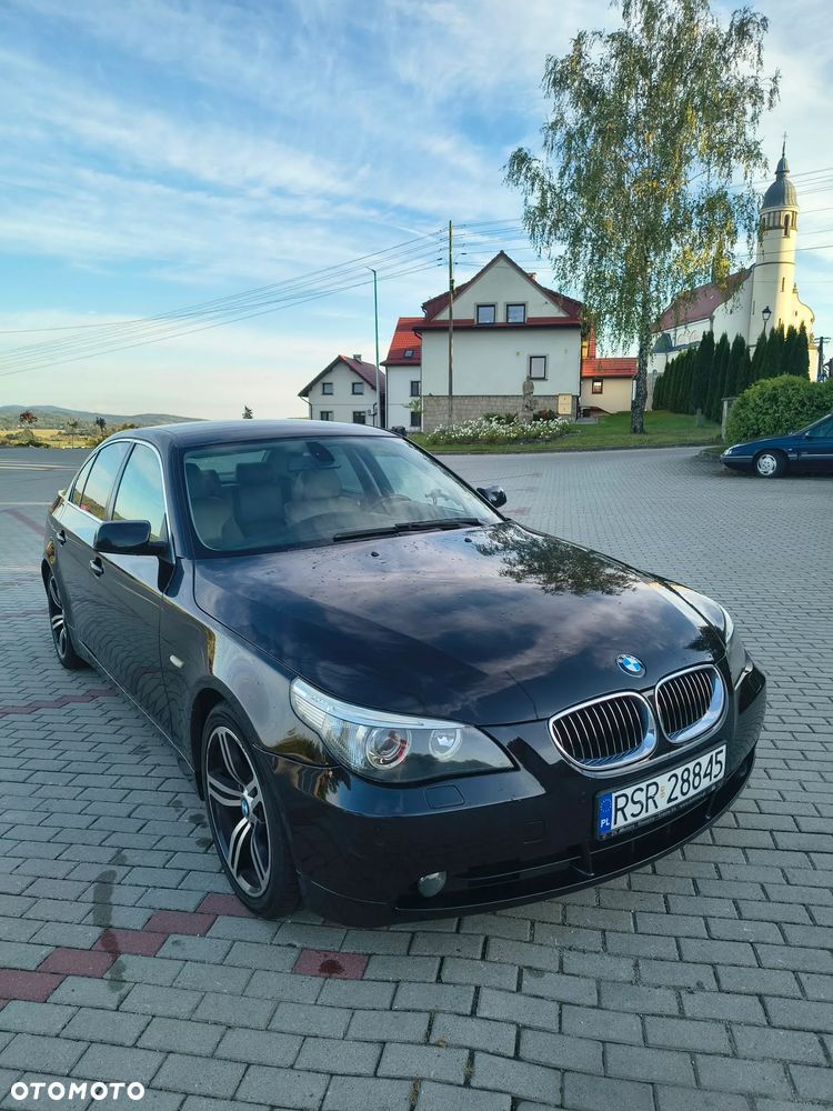 BMW Seria 5 525d - 1