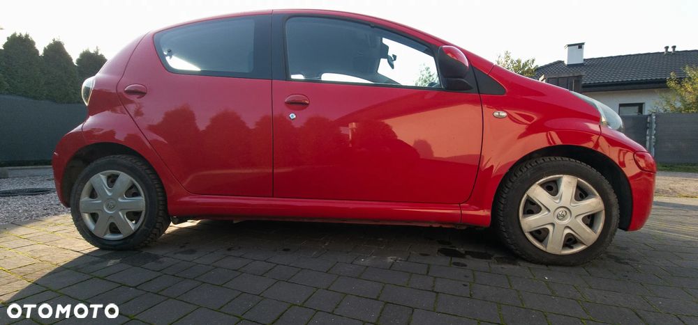 Toyota Aygo 2009 photo 3