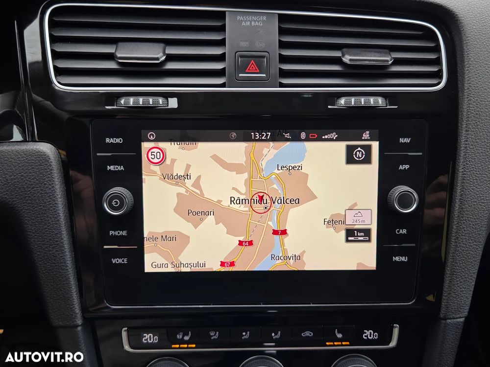 Volkswagen Golf 1.6 TDI DSG Sound - 17