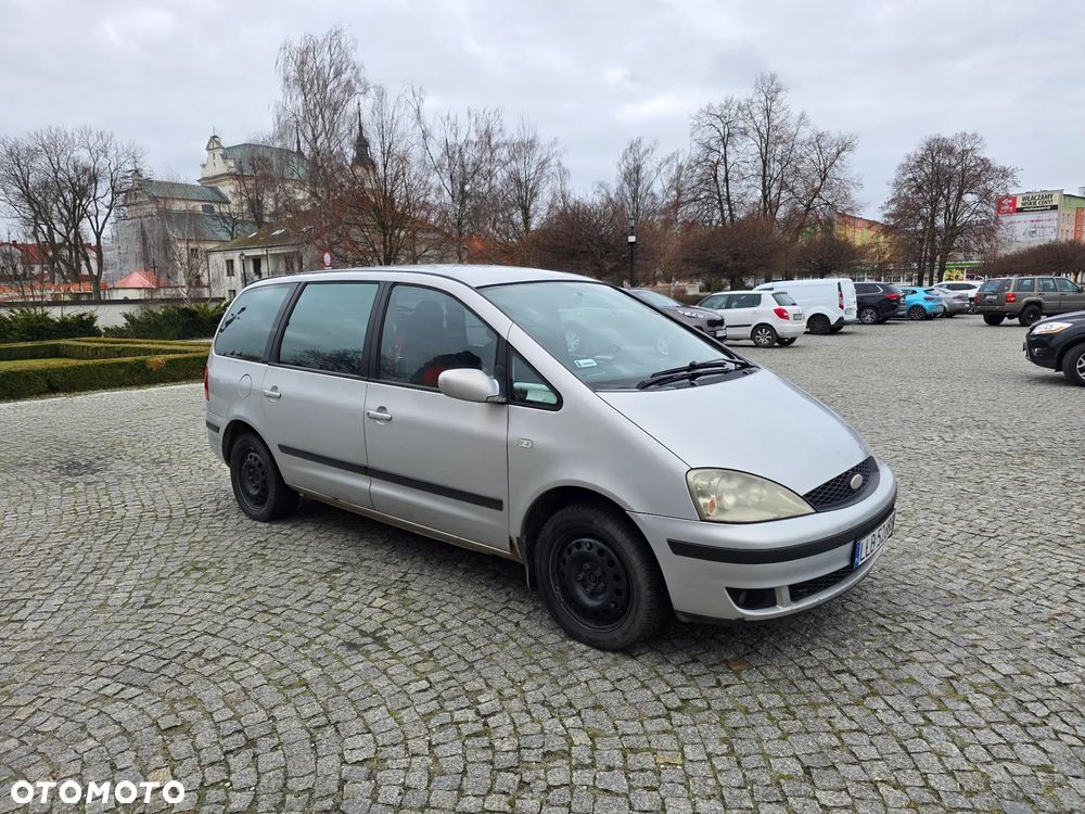 Ford Galaxy TDI Ambiente - 4