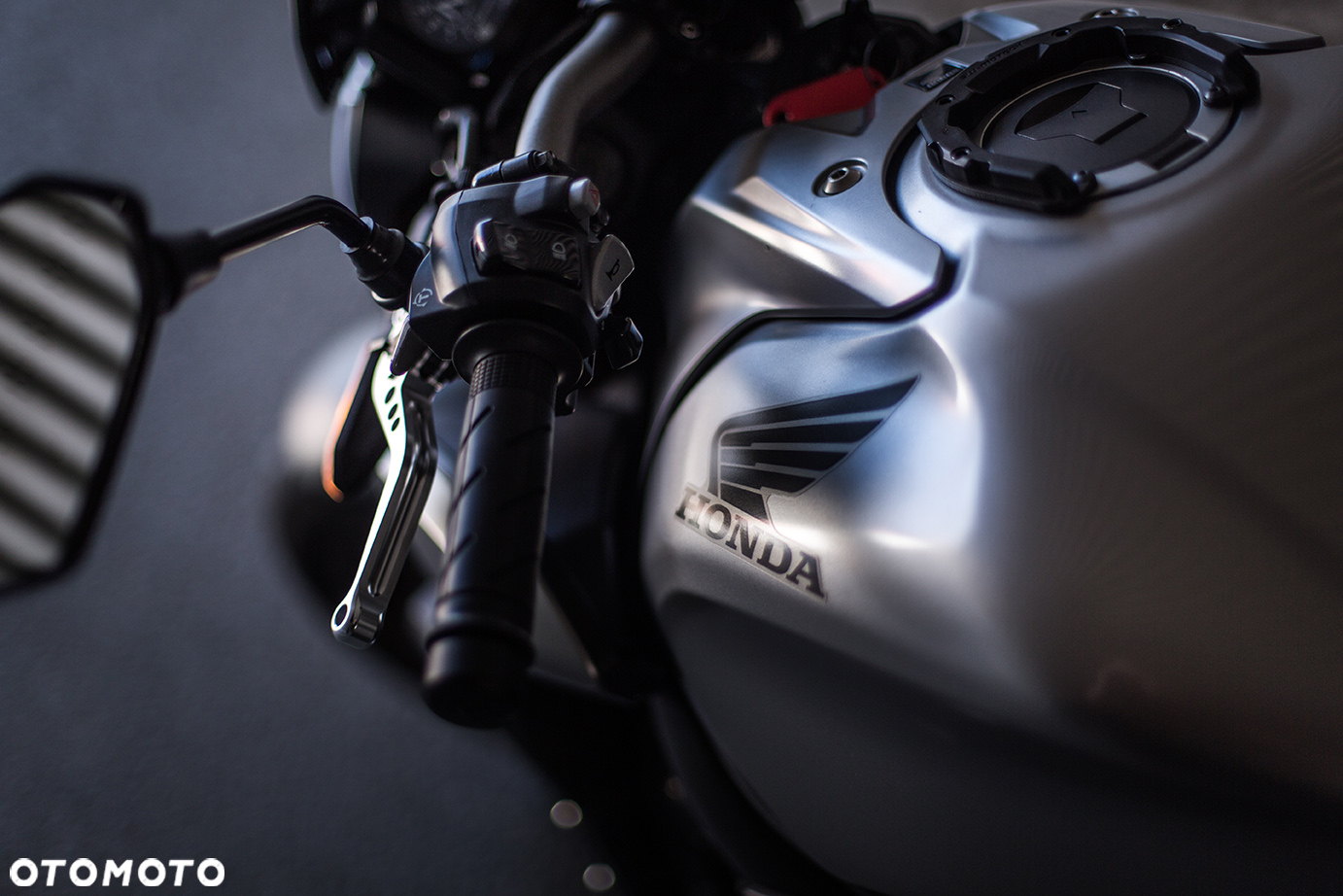 Honda CB - 6