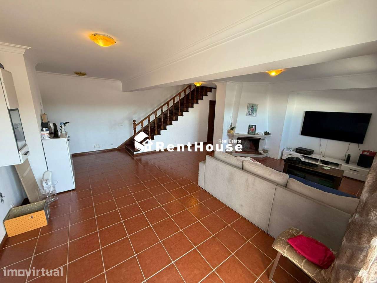 T3+1 Triplex Com Garagem | Tavarede - Grande imagem: 3/20