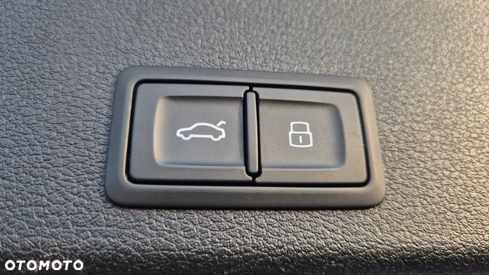 Audi A4 Avant 45 TFSI quattro S tronic - 23