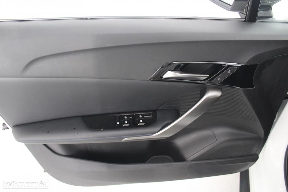 MG MG4 77 kWh Extended Range Luxury - 9