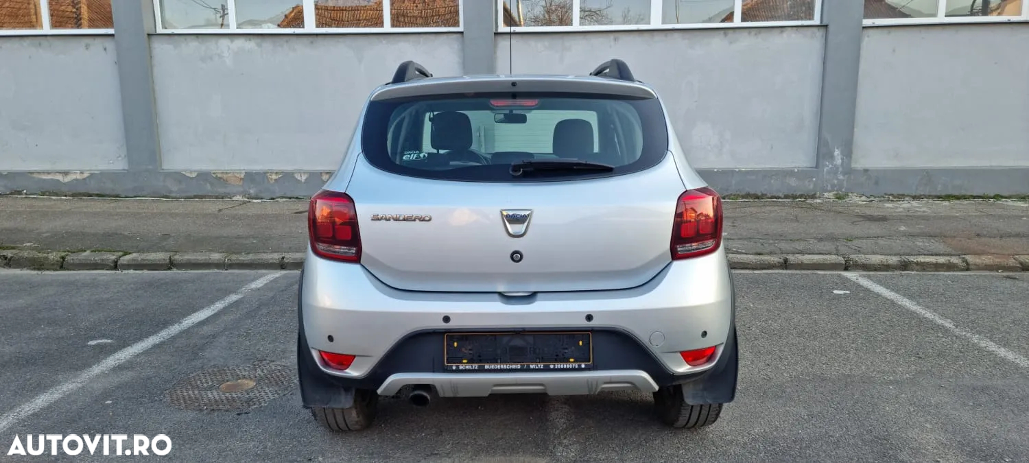 Dacia Sandero Stepway TCe 90 (S&S) Celebration - 7