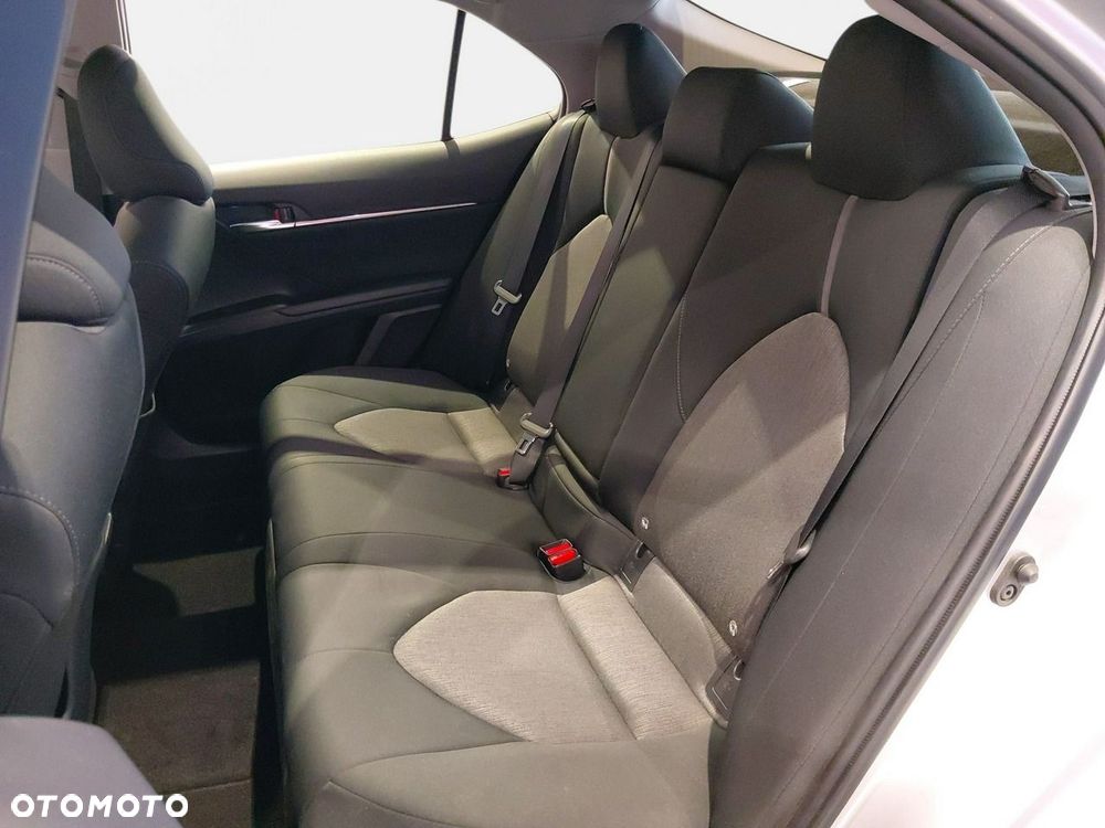 Toyota Camry 2.5 Hybrid Comfort CVT - 15