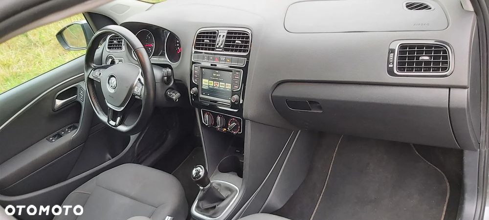 Volkswagen Polo 1.4 TDI (Blue Motion Technology) Comfortline - 9