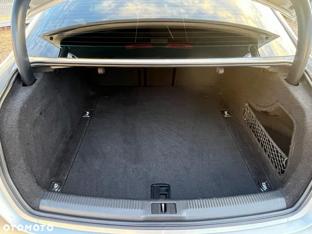 Audi A4 Limousine 1.8 TFSI Ambiente - 10