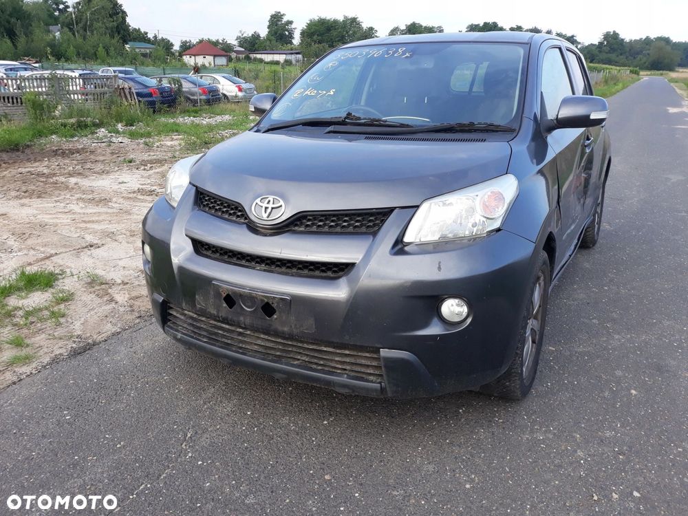 Toyota Urban Cruiser LUSTERKO LEWE 9 pin - 7