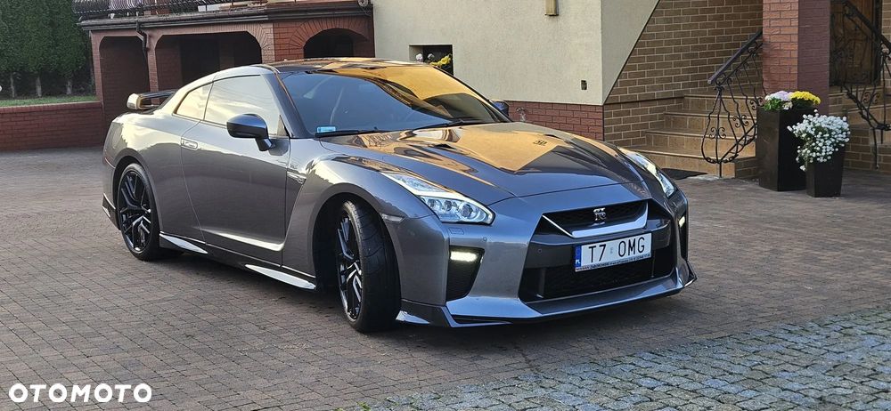 Nissan GT-R Black Edition - 5