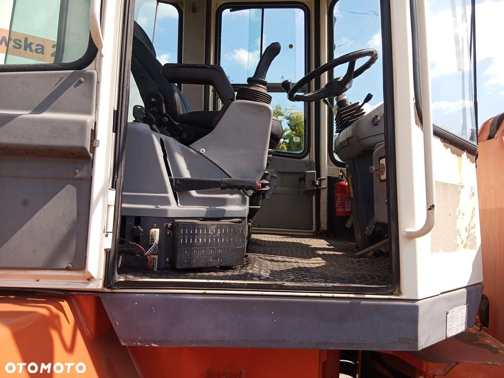 Schaeff 863 - 9