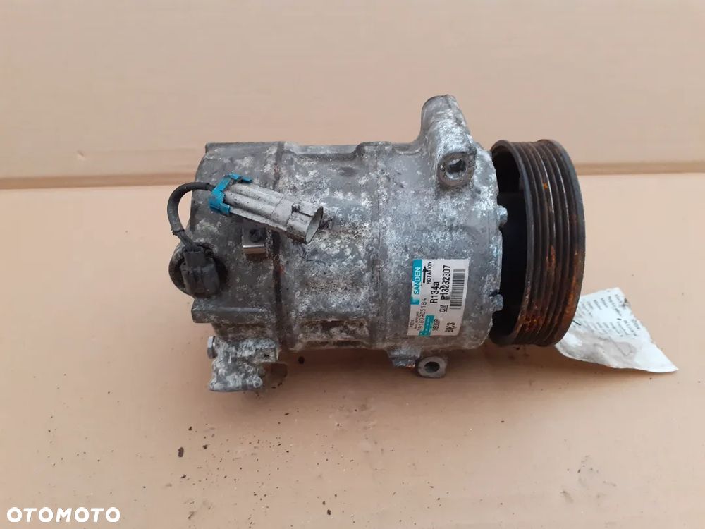 SPRĘŻARKA KLIMATYZACJI OPEL INSIGNIA A 2.0 CDTI 10' 13232307 - 3