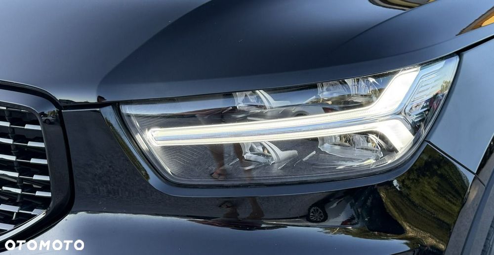 Volvo XC 40 T5 Plug-In Hybrid R-Design - 17