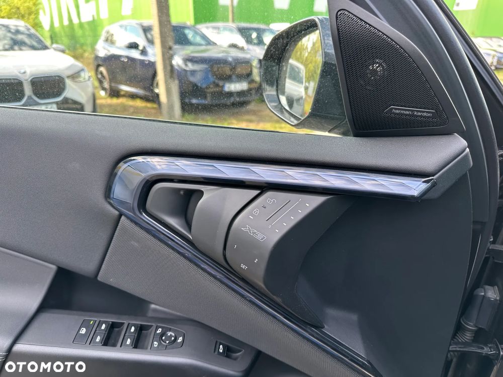 BMW X3 xDrive20d mHEV - 12