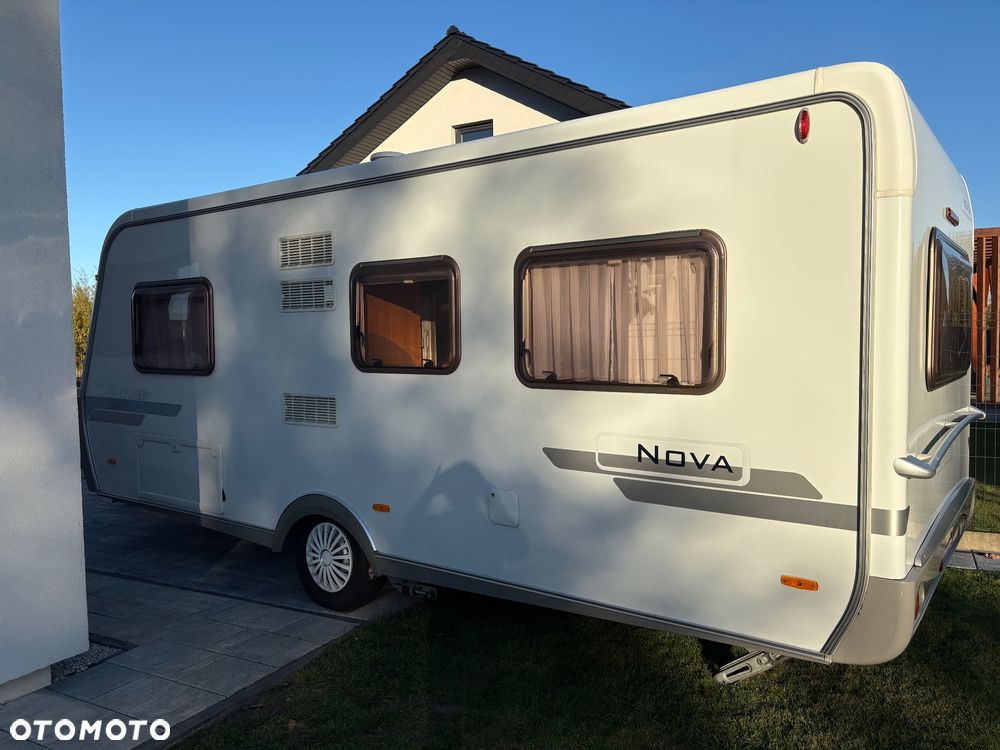 Hymer-Eriba Nova - 1