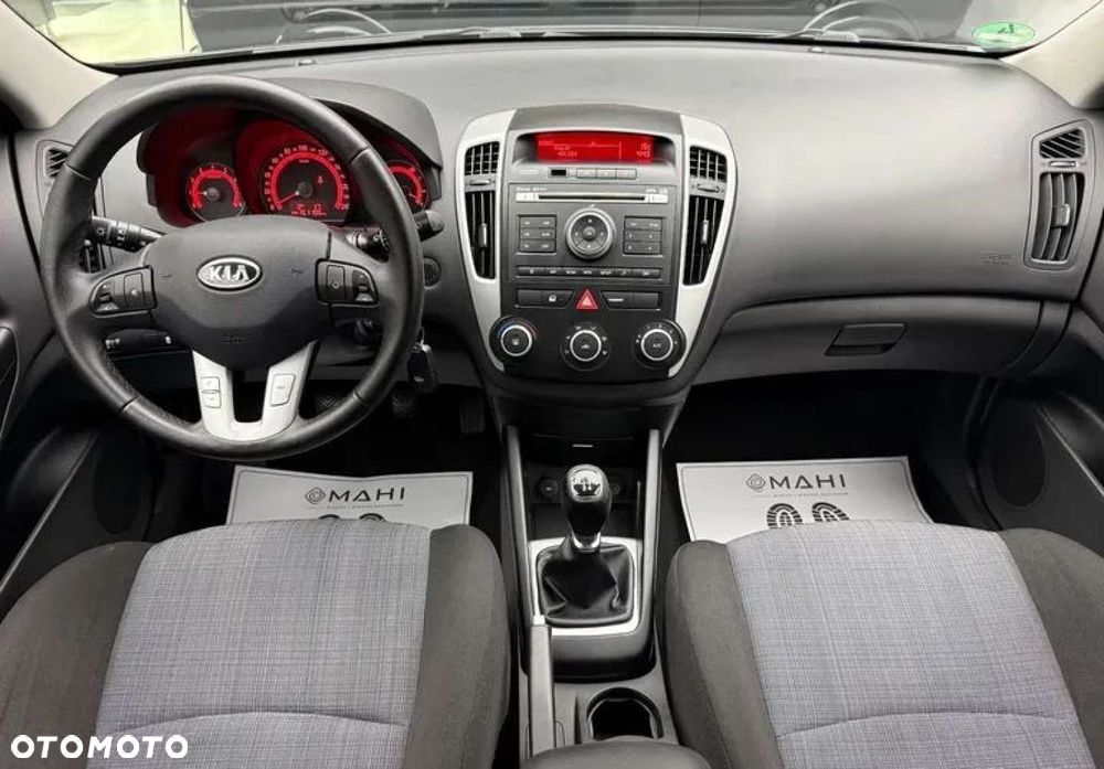Kia Ceed 1.4 Comfort - 20