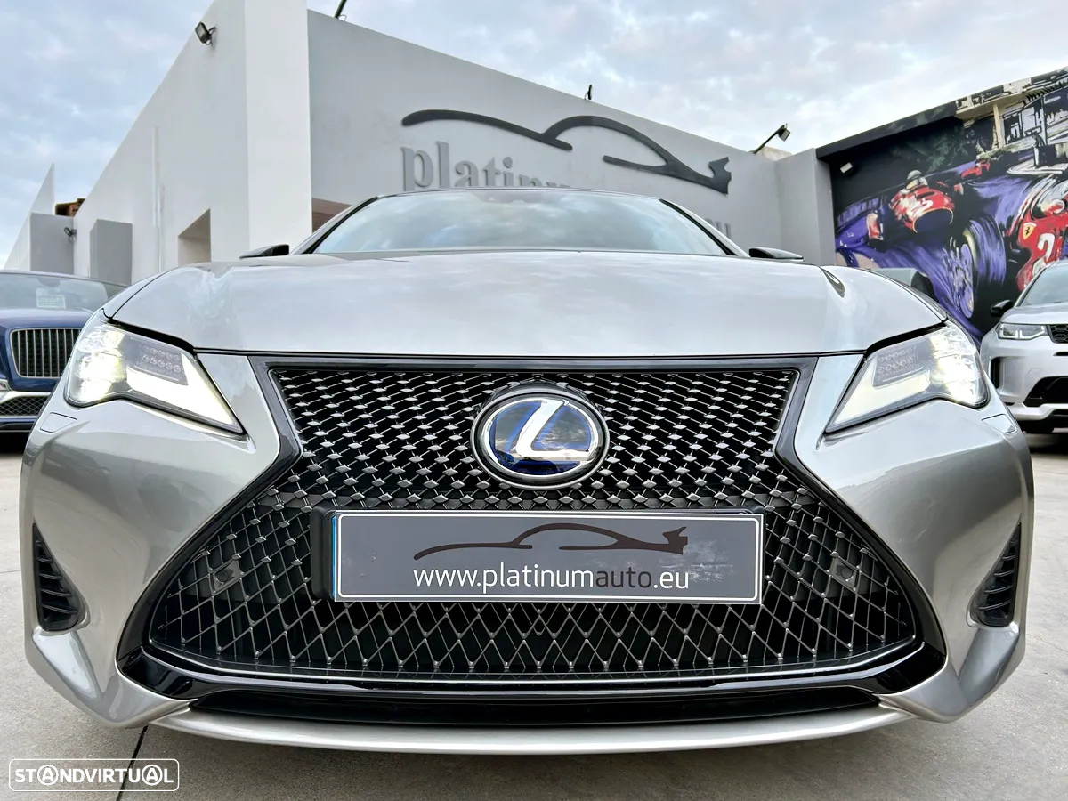 Lexus RC 300h Luxury - 44
