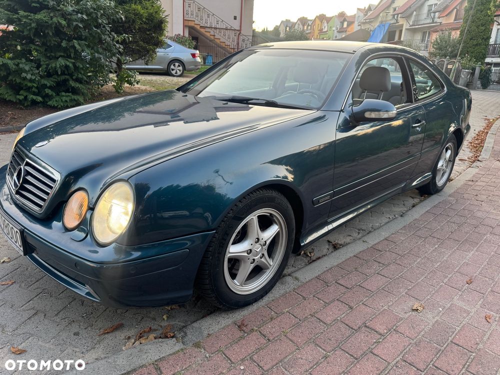 Mercedes-Benz CLK - 2