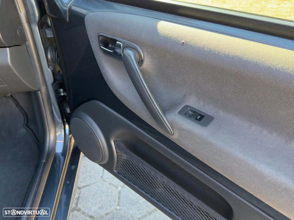 VW Lupo 1.2 TDi 3L - 33