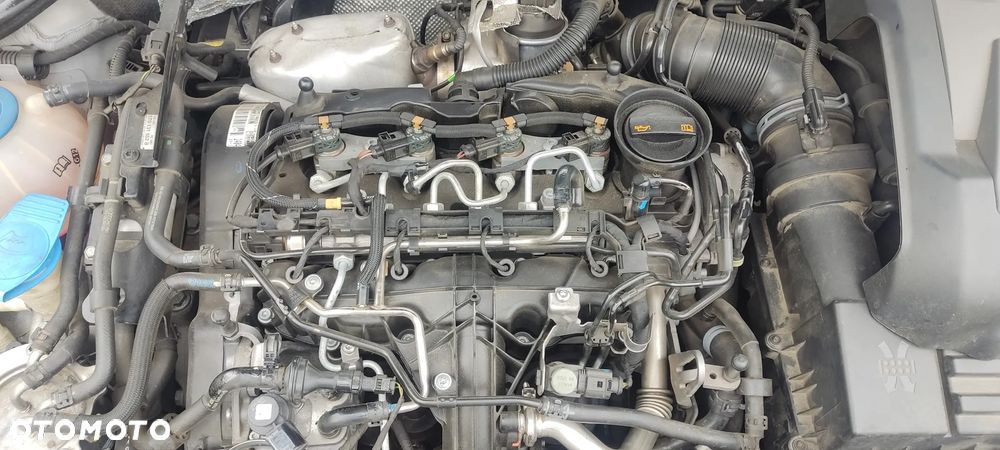 Volkswagen Jetta 2.0 TDI DPF Comfortline - 12