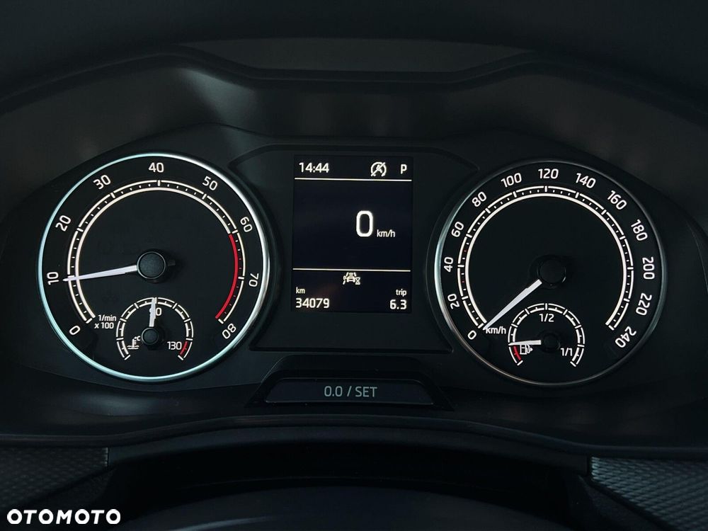 Skoda Kamiq 1.0 TSI Ambition DSG - 23