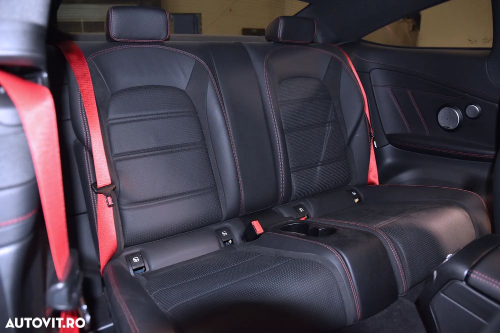 Mercedes-Benz C 43 AMG - 12